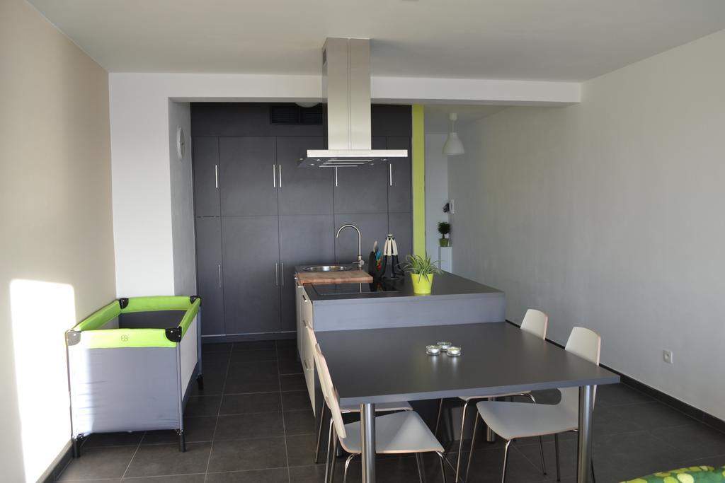 Studio 24 Oostende Buitenkant foto